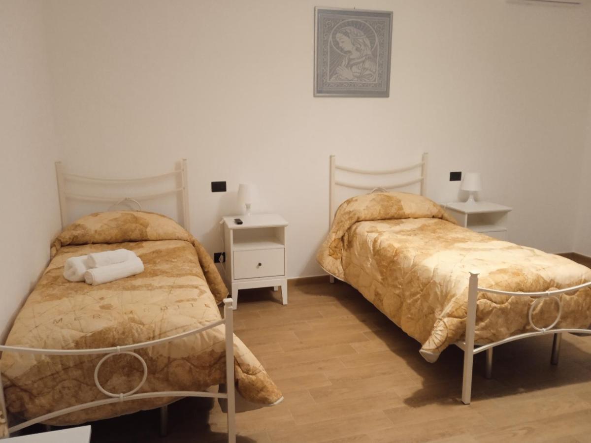 Bed And Breakfast Il Sole -Cinquefrondi Kültér fotó